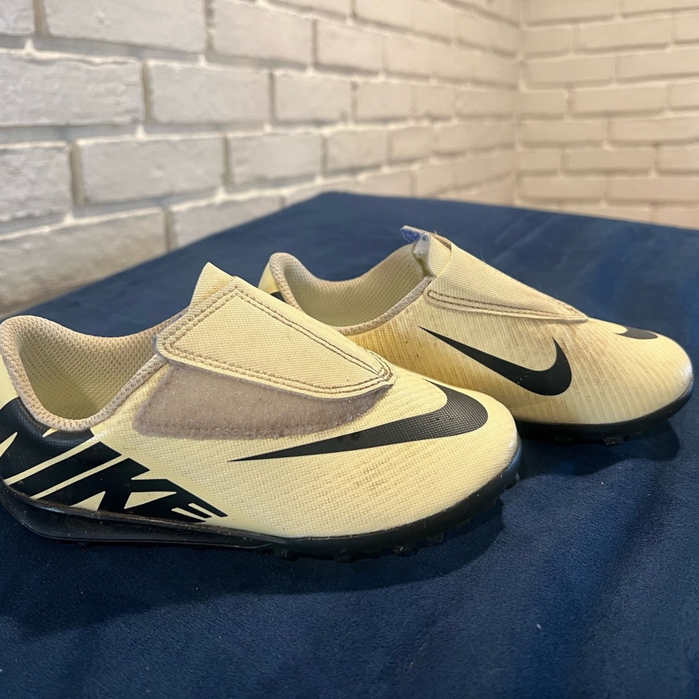 Nike Yellow and Black Slip-On Shoes